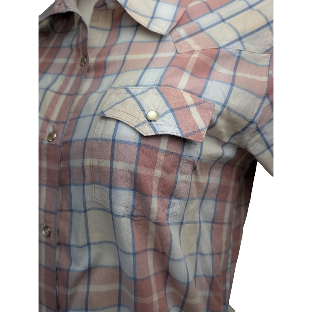 Wrangler "Wrancher" Western Women's Pearl Snap Shirt, Size Medium - Picture 4 of 7